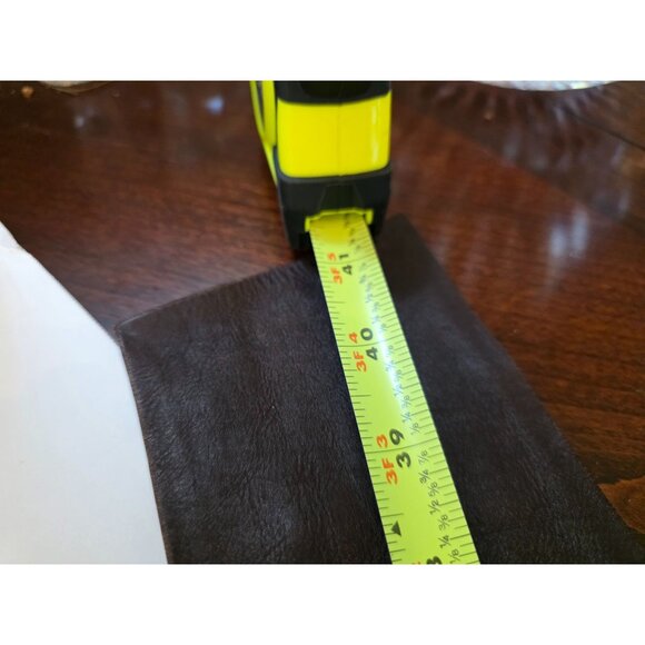 Wide Brown Leather Belt With Floral Engraved Wooden Buckle - Picture 7 of 7